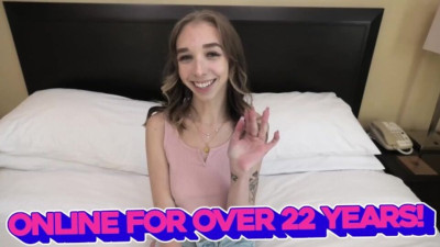 Watch bouncy fiancée's porn