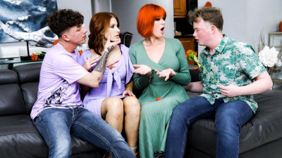 Partner swap foursome with horny Elise London and Samanthasinz