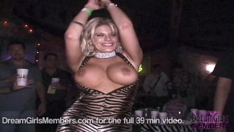 Cutesy lass's amateur trailer
