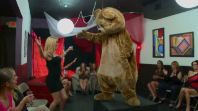 Big ass action with elegant Kimmy Lee from Dancing Bear