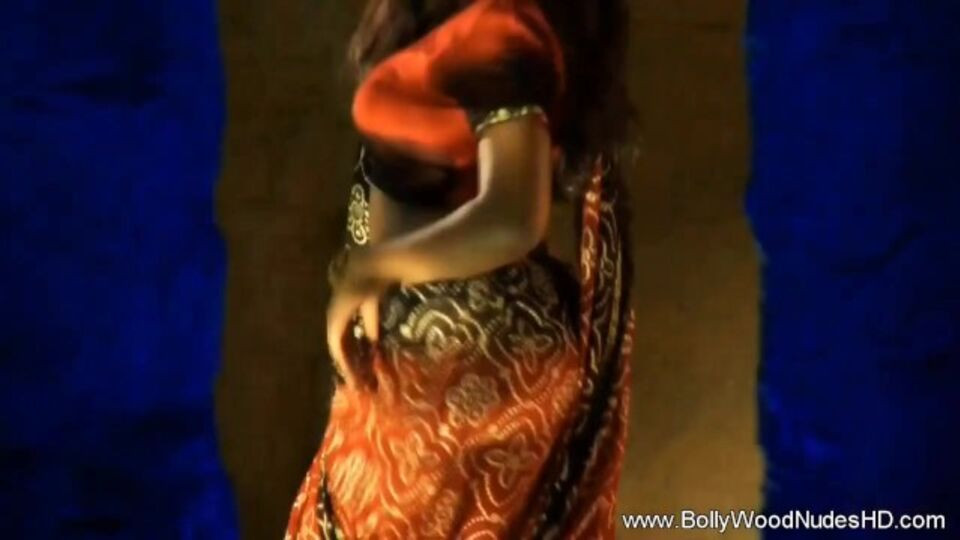 Bollywood Nudes HD featuring Mysterious and India's interracial porn