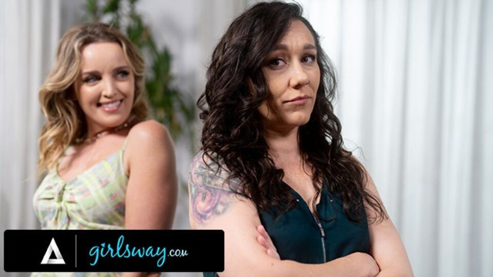 Natural Sinn Sage's lesbian action