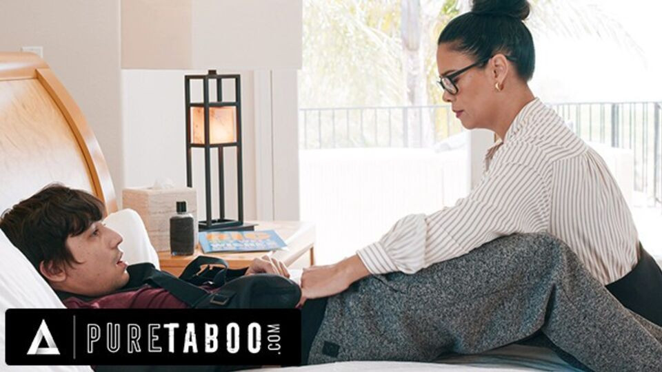 Glasses video with crazy Dana Vespoli and Ricky Spanish from Pure Taboo