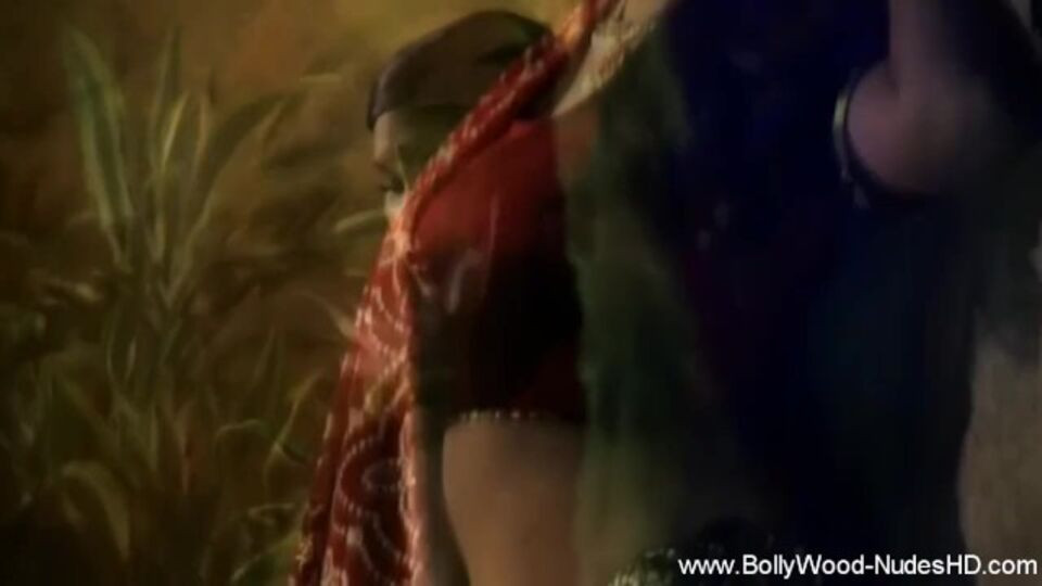 Romantic action with dollish nymphet from Bollywood Nudes HD