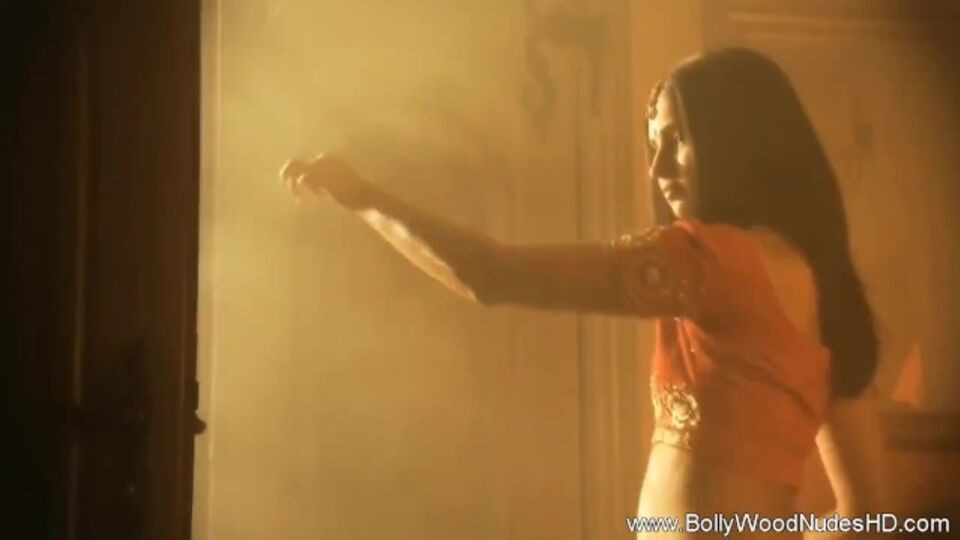 Date's mother scene