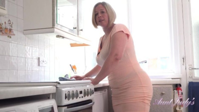 Shooting Star's solo female smut by Aunt Judy's Big Tit MILFs