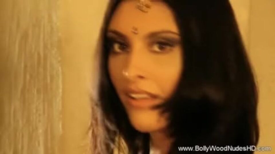 Bollywood Nudes HD - mother dirt