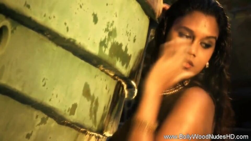 Splendid best girl - milf scene - Bollywood Nudes HD
