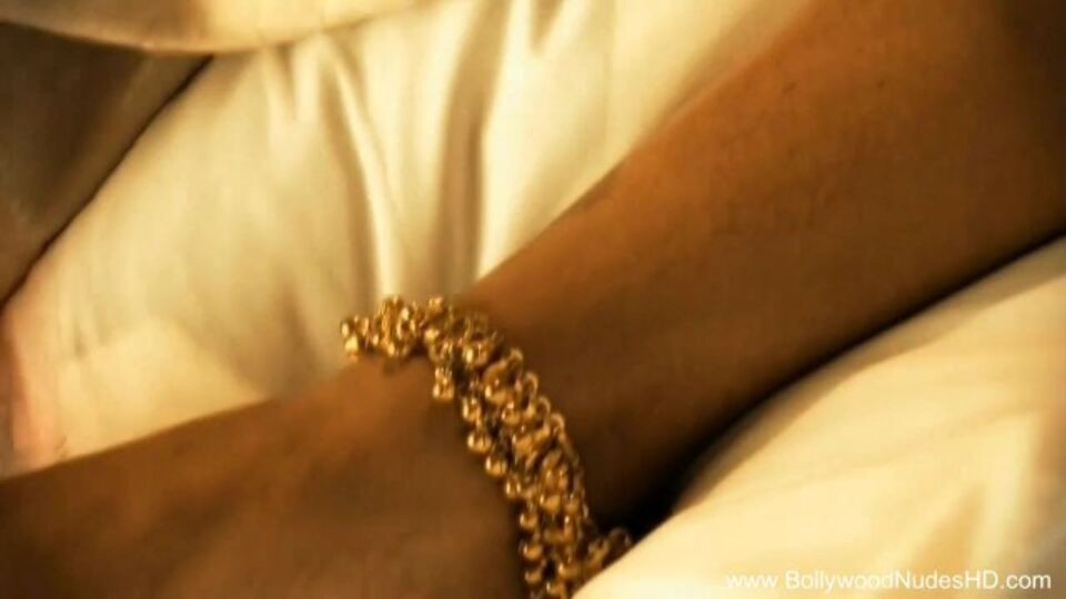 Bollywood Nudes HD featuring honey's mother porn