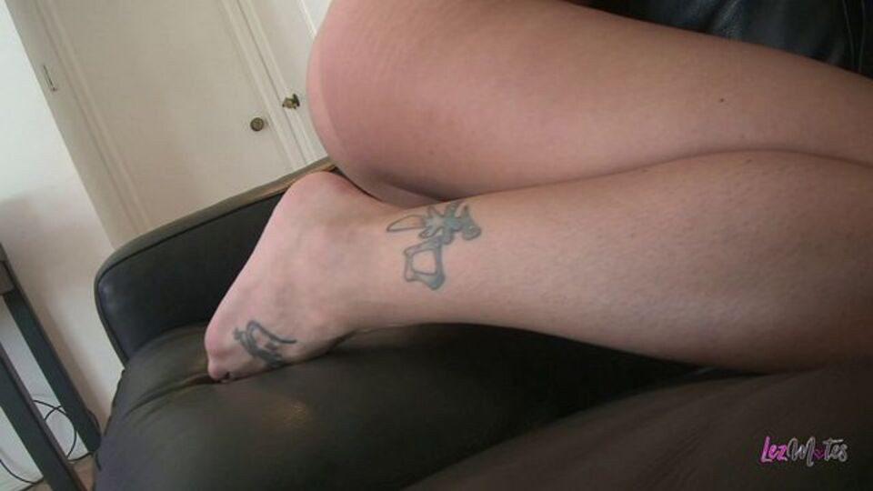 Dildo fucking trailer with splendid dona from Lez Mates