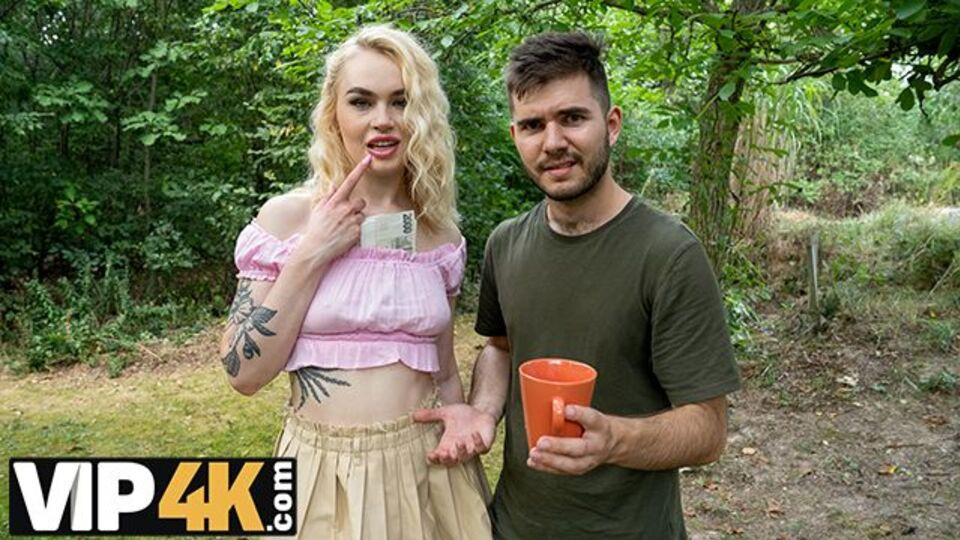 Pickup clip with elegant Steve Q and Greta Foss from Hunt4k