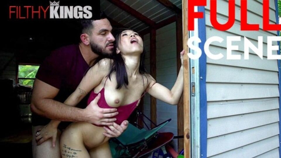 Kimmy's cum on face movie