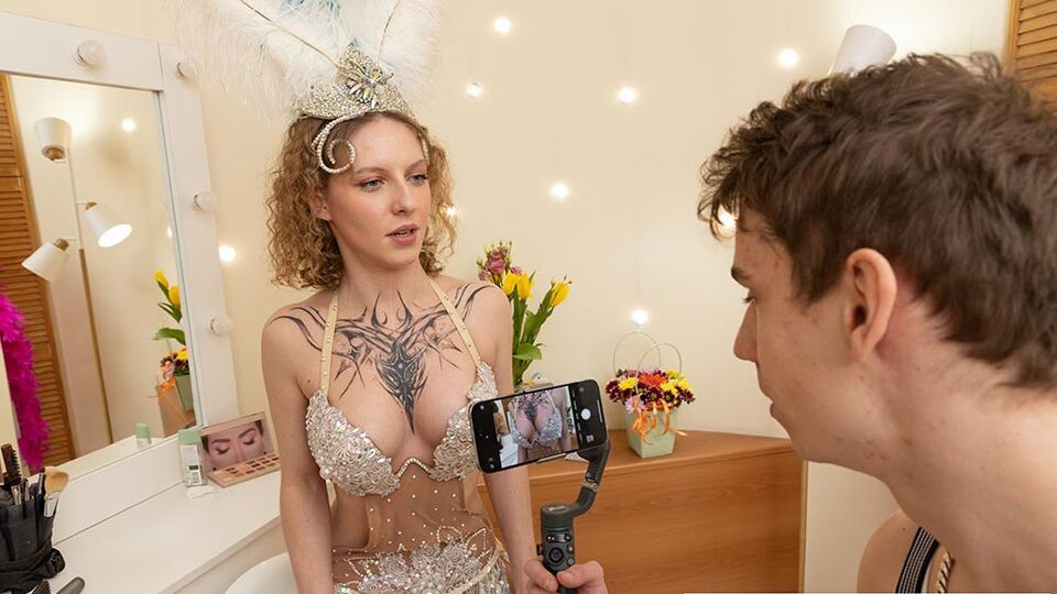 High-heeled chick Stella Bliss likes her first intensive anal fuck