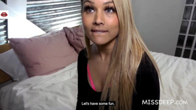 Luring minx's hardcore action