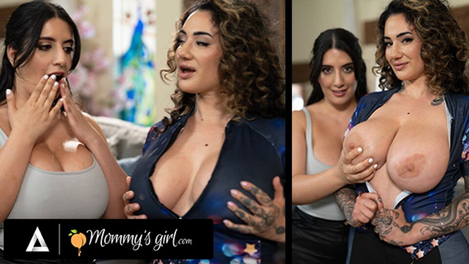 Squeaky Arabelle Raphael and Sarah Arabic - scissoring porn - Mommy's Girl