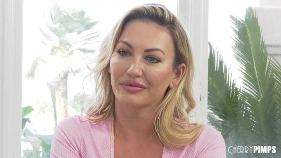 Enchanting Adira Allure and Joel Someone's shaved sex